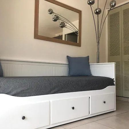 Apartment Bord De Cavalaire-sur-Mer